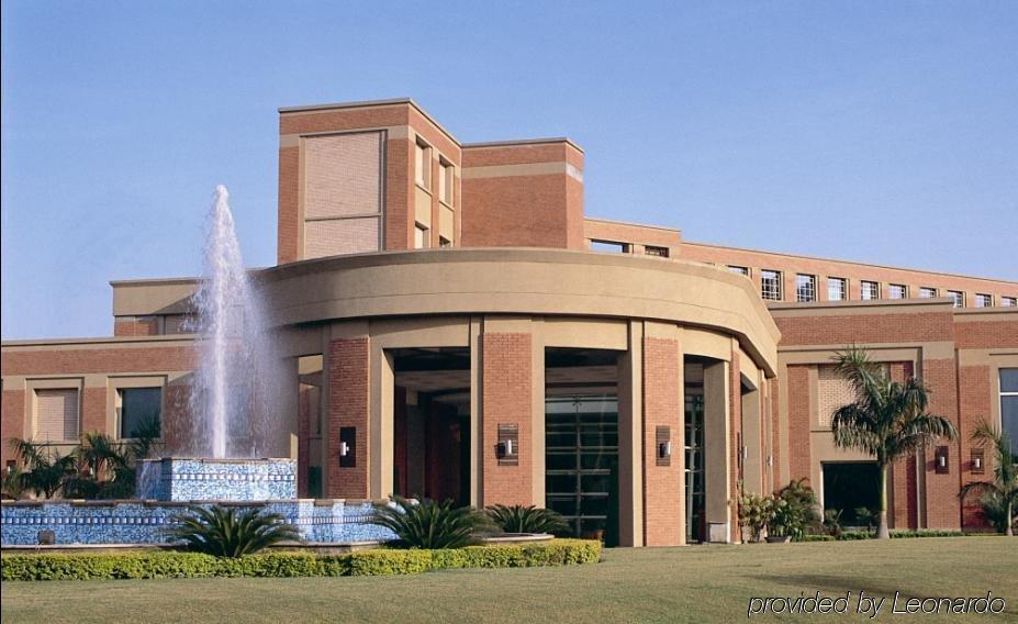 Aveda Hotel - Ludhiana Ludhijána Exteriér fotografie