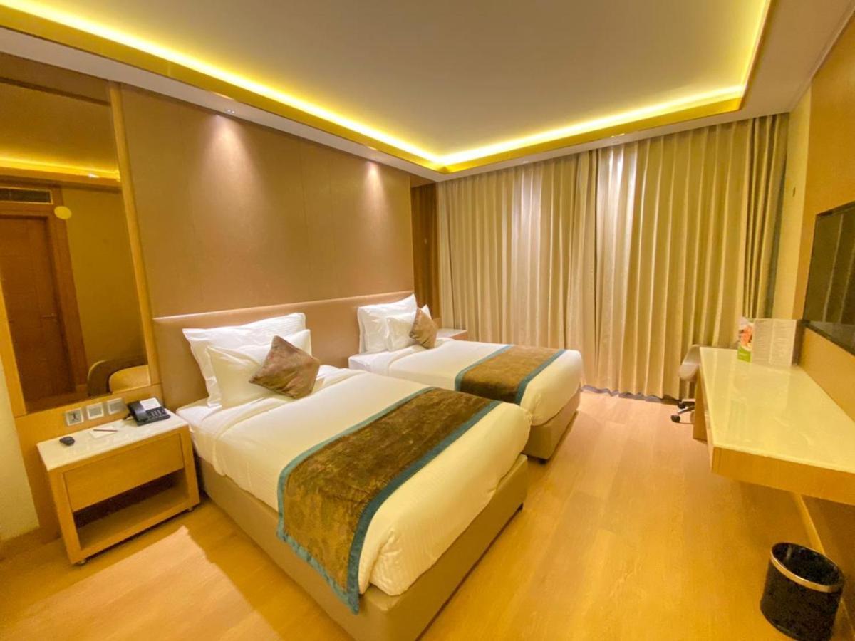 Aveda Hotel - Ludhiana Ludhijána Exteriér fotografie