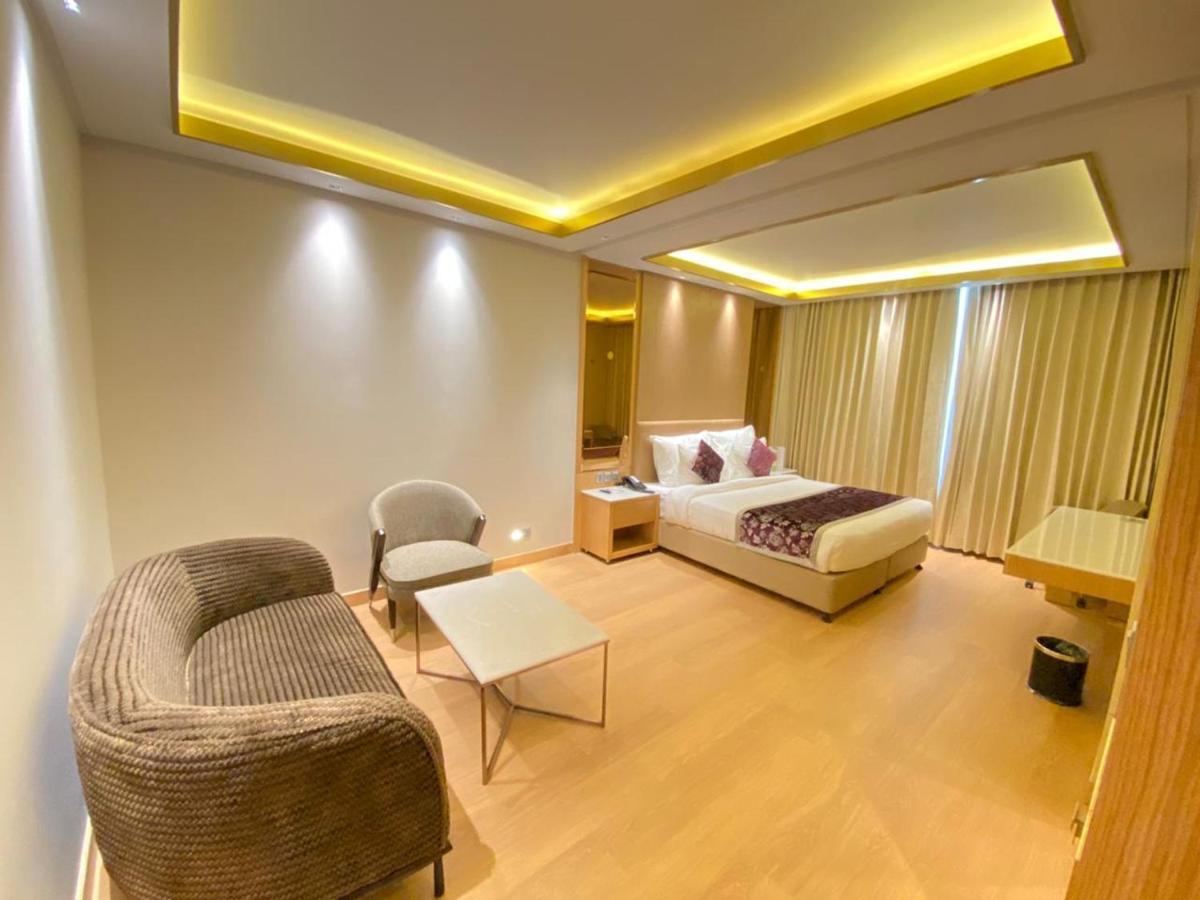 Aveda Hotel - Ludhiana Ludhijána Exteriér fotografie